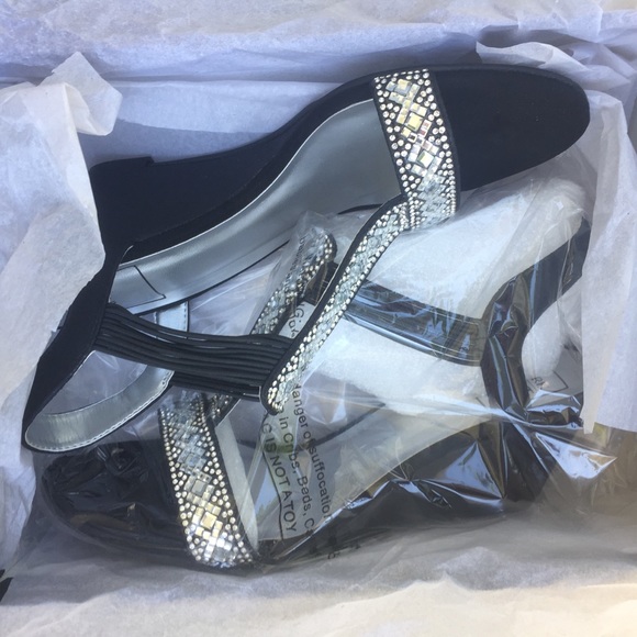 NWB New York Transit Jeweled Black Wedge Heel - Picture 2 of 8